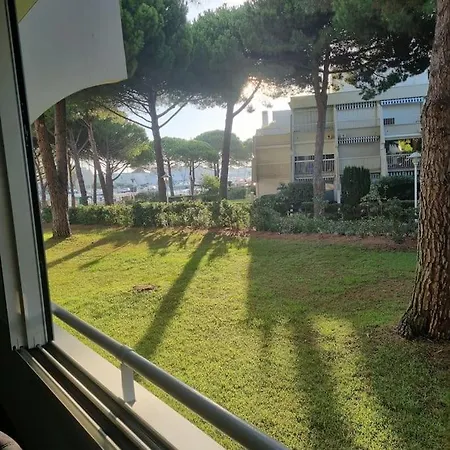 Joli T3 A 200m Sud 4 Personnes Parking Calme *
